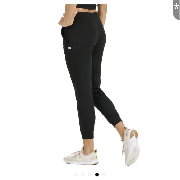 Vuori Charcoal Joggers with Logo Patch - Picture 3 of 10